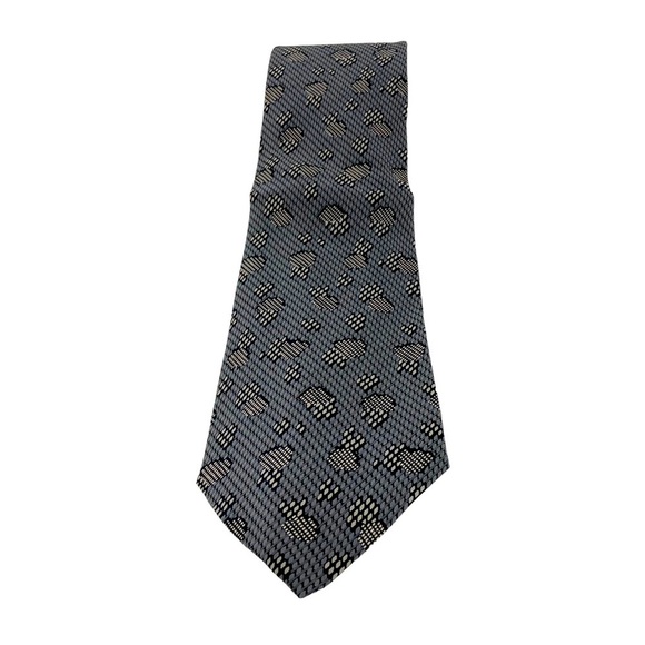 Saks Fifth Avenue Gray Abstract Design Men’s Necktie. - Picture 4 of 4